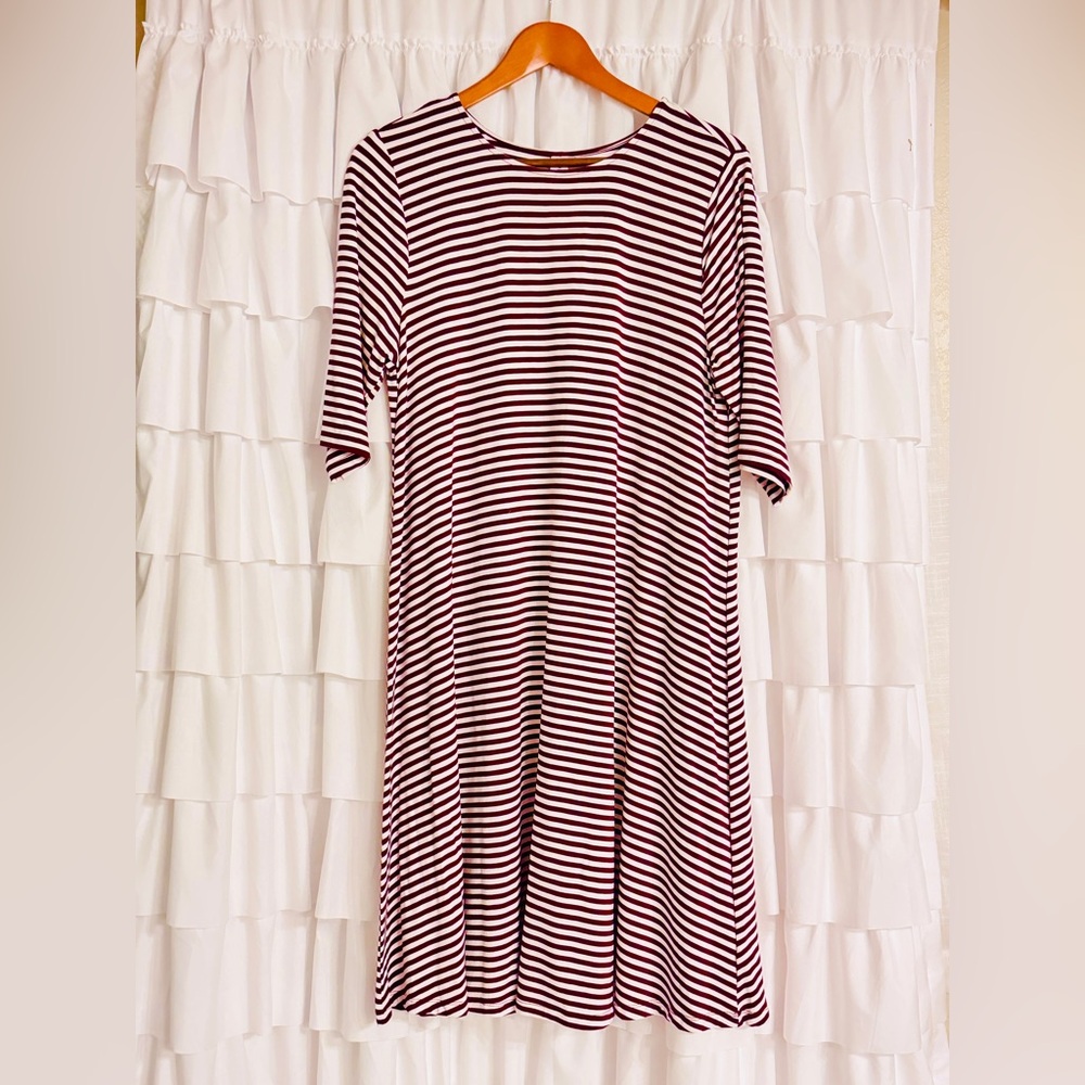 Old Navy, XL Tall, Maroon and White, half length sleeve, Swing Dress